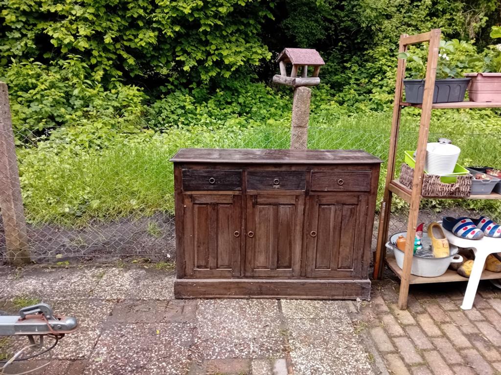 Massieve houten kast  Gratis, Ophalen, Gebruikt, Hout, Overige typen
