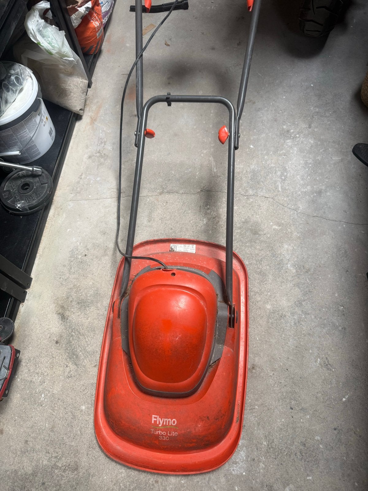 Flymo Turbo Lite 330 Elektrische Zweefmaaier, Ophalen, Gebruikt, Elektrische grasmaaier, 30 t/m 39 cm