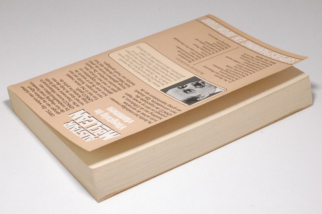 Vliegtuig in vlammen - Alistair MacLean (1984) Actiethriller, Boeken, Verzenden, Gelezen, Alistair MacLean