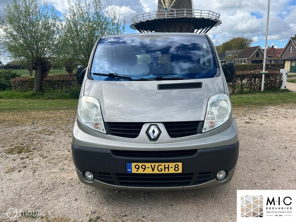 Renault Trafic bestel 2.5 dCi T27 L1H1 DC | Inruil mogelijk., Automaat, 145 pk, Stof, Gebruikt
