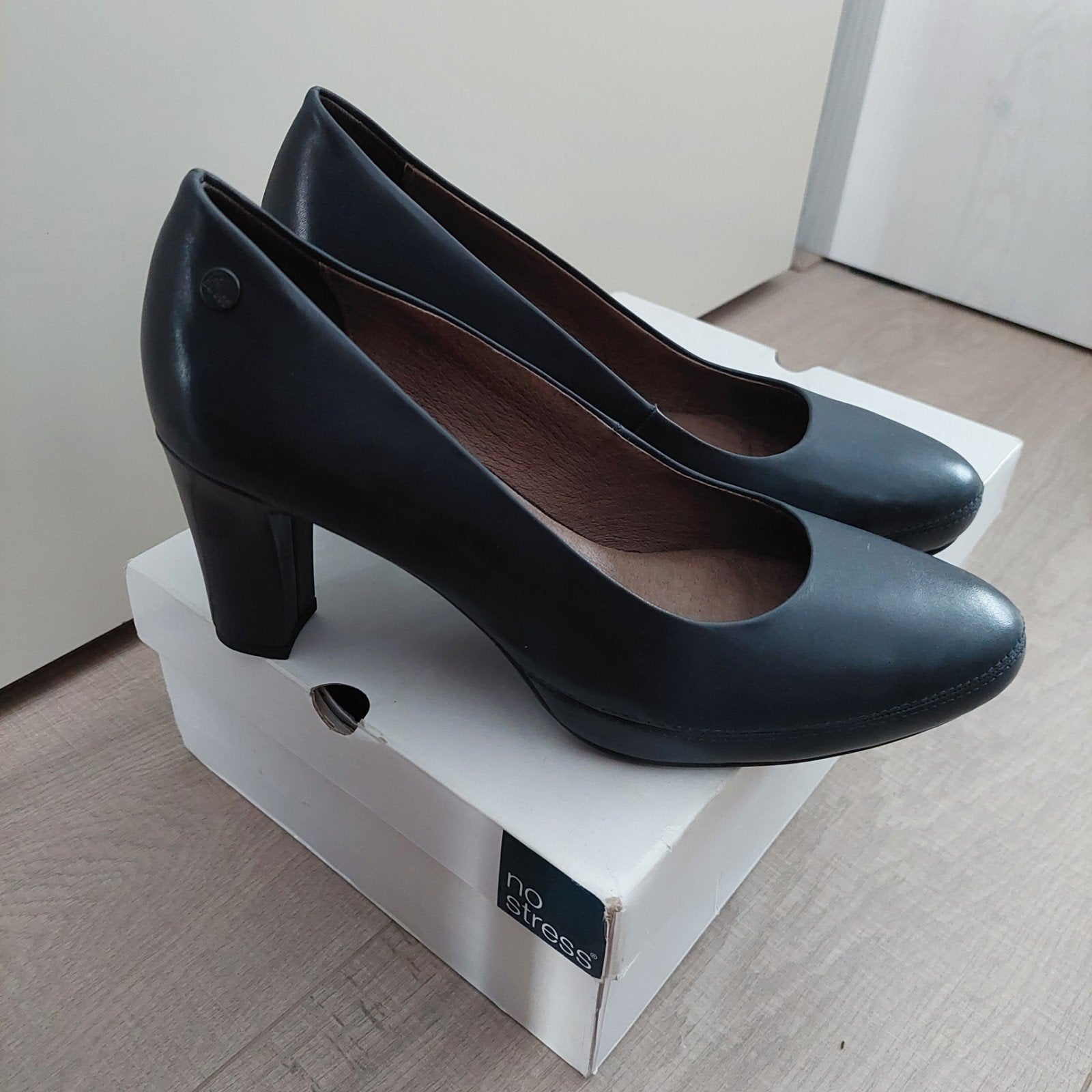 Nieuw - No Stress Pumps met Memory Foam - Maat 38, Pumps, Blauw, Nieuw, Ophalen of Verzenden