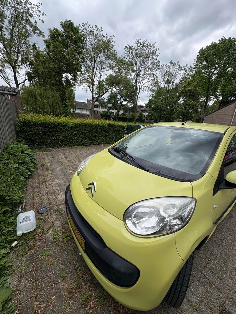 Citroën C1 1.0 5-DRS 2007 Geel, Auto's, Voorwielaandrijving, 4 stoelen, C1, 68 pk