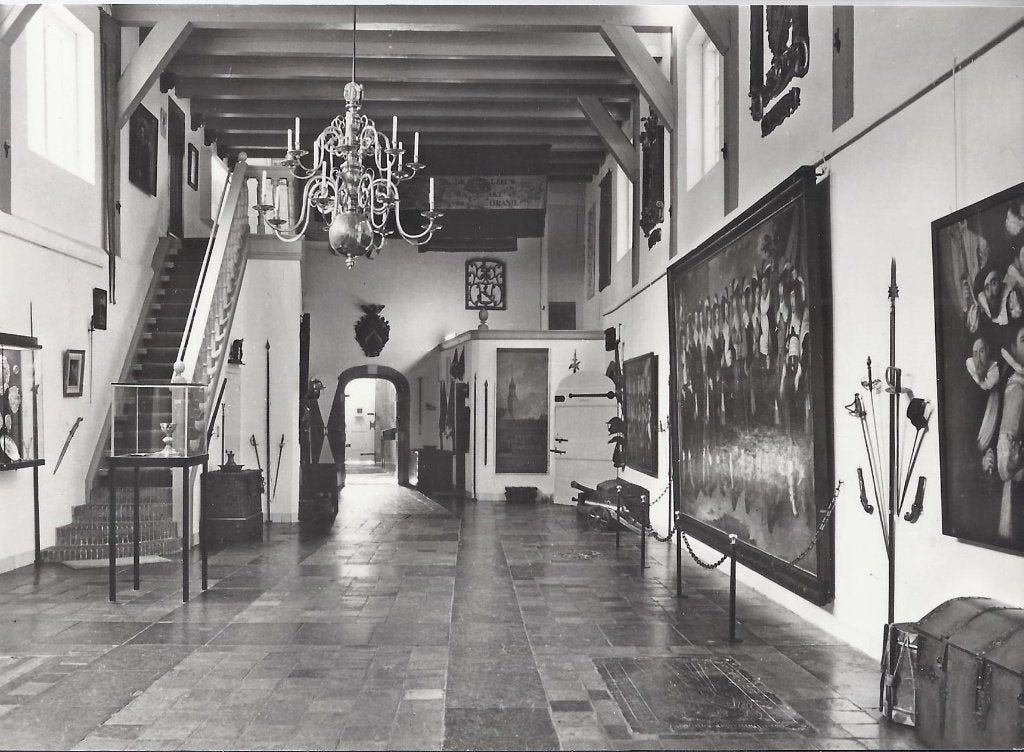 X93 Oude Ansichtkaart Het Ruim Stedelijk Museum Gouda, Verzenden, Voor 1920, Gelopen, Zuid-Holland