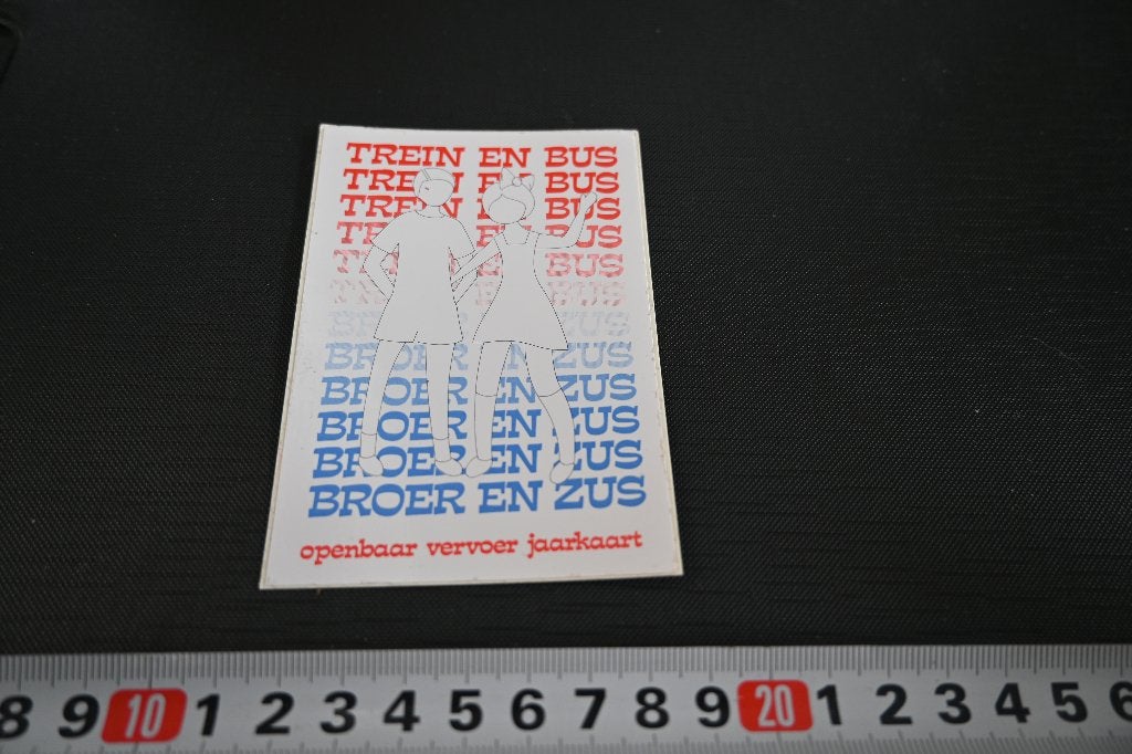sticker trein en bus broer en zus ov jaarkaart *, Verzamelen, Ophalen of Verzenden, Zo goed als nieuw