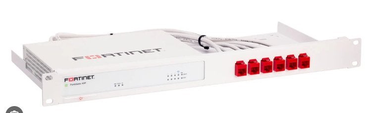 Fortinet 40F, Router met modem, Gebruikt, Ophalen of Verzenden, Fortinet Fortigate