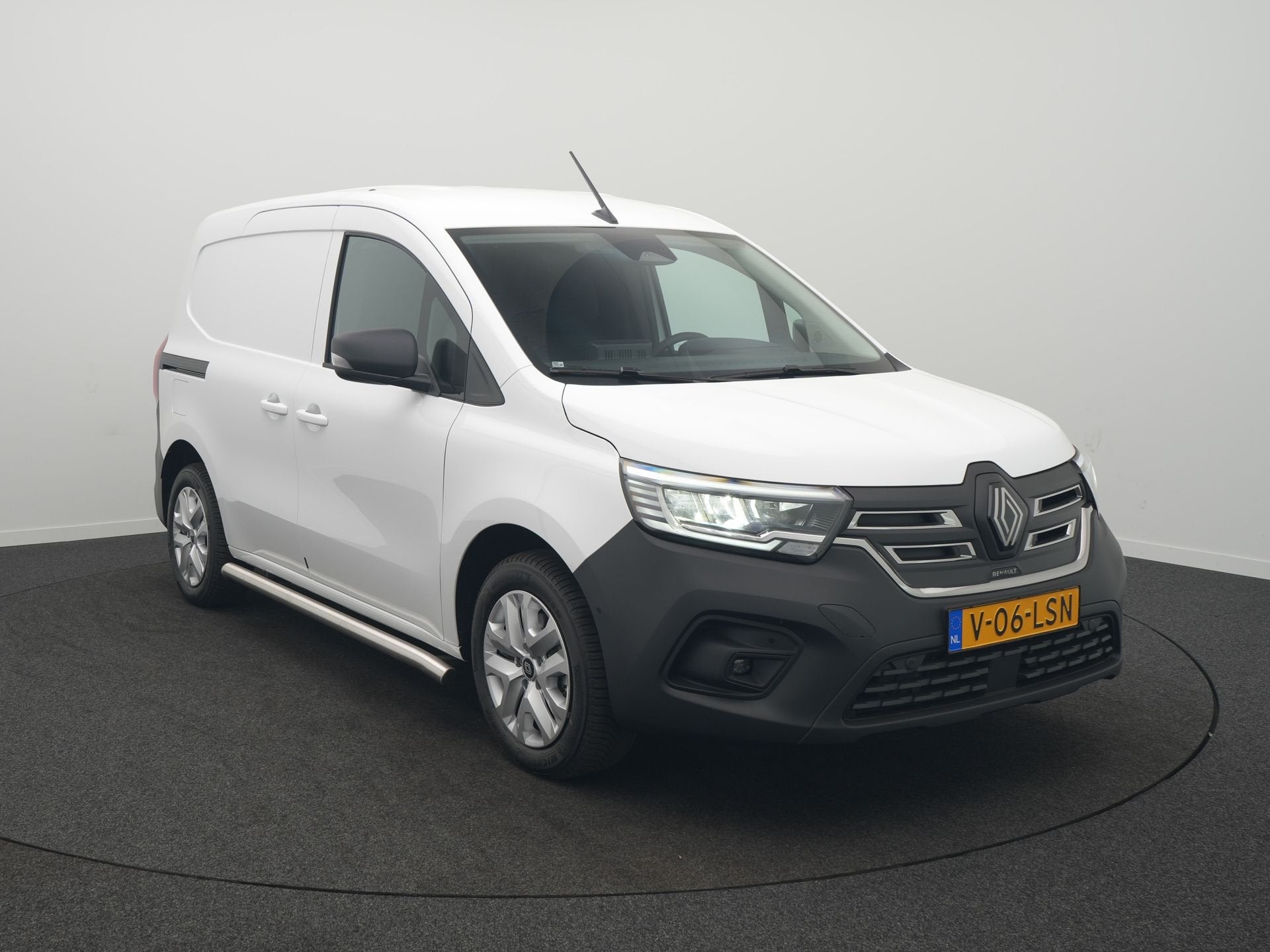 Renault Kangoo E-Tech Advance L1 44 kWh - All Seasonbanden -, Gebruikt, Zwart, Renault, Leder en Stof