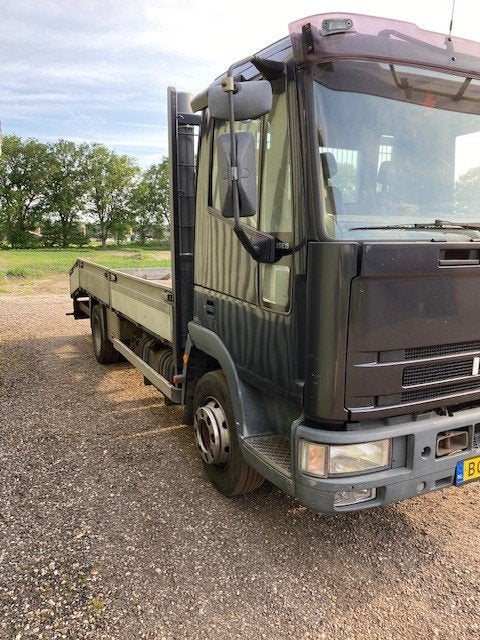 Iveco oprijwagen vrachtwagen, Zakelijke goederen, Machines en Bouw | Transport, Ophalen