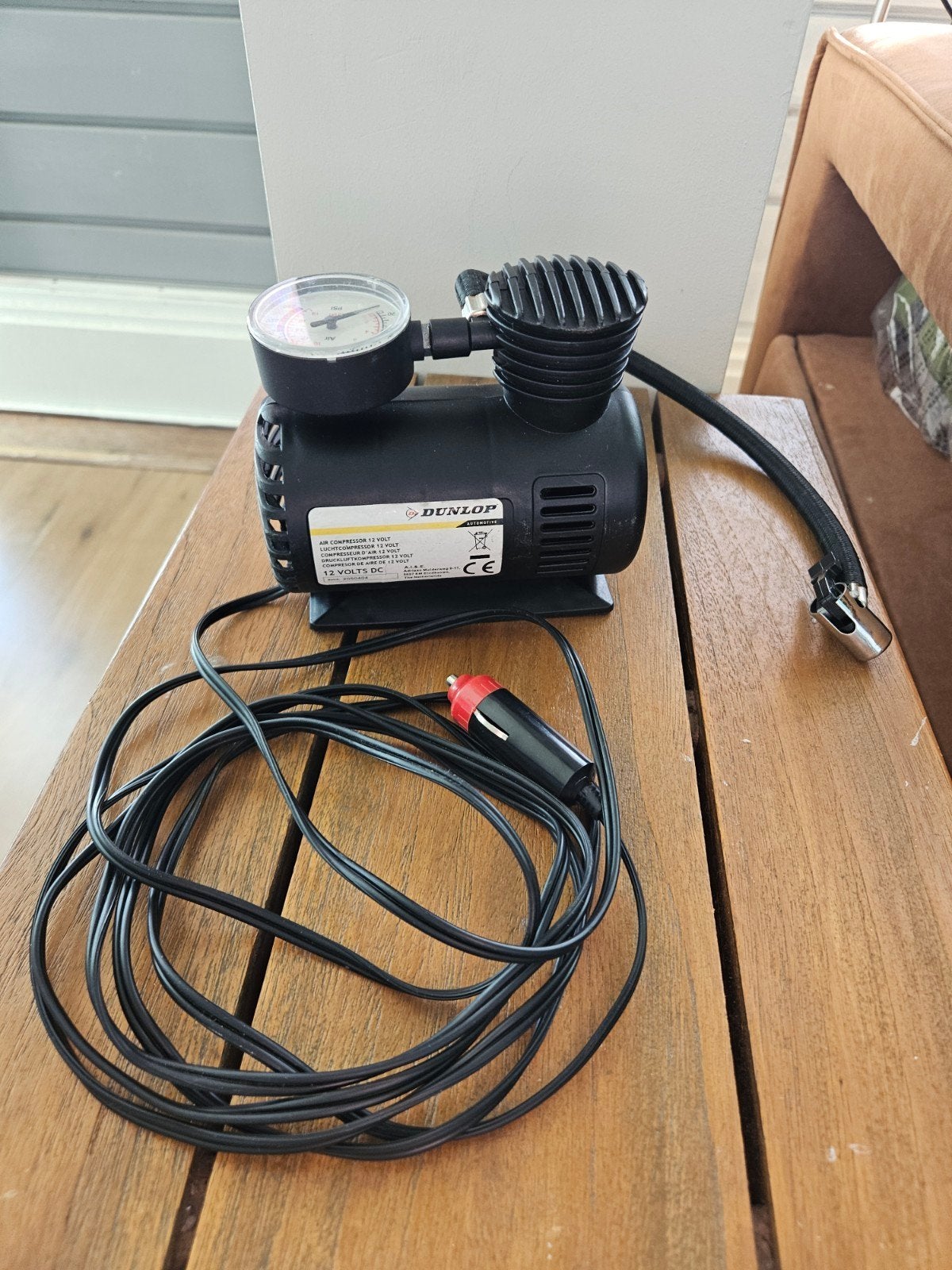 Dunlop 12V Bandenpomp met Autostekker, Ophalen of Verzenden
