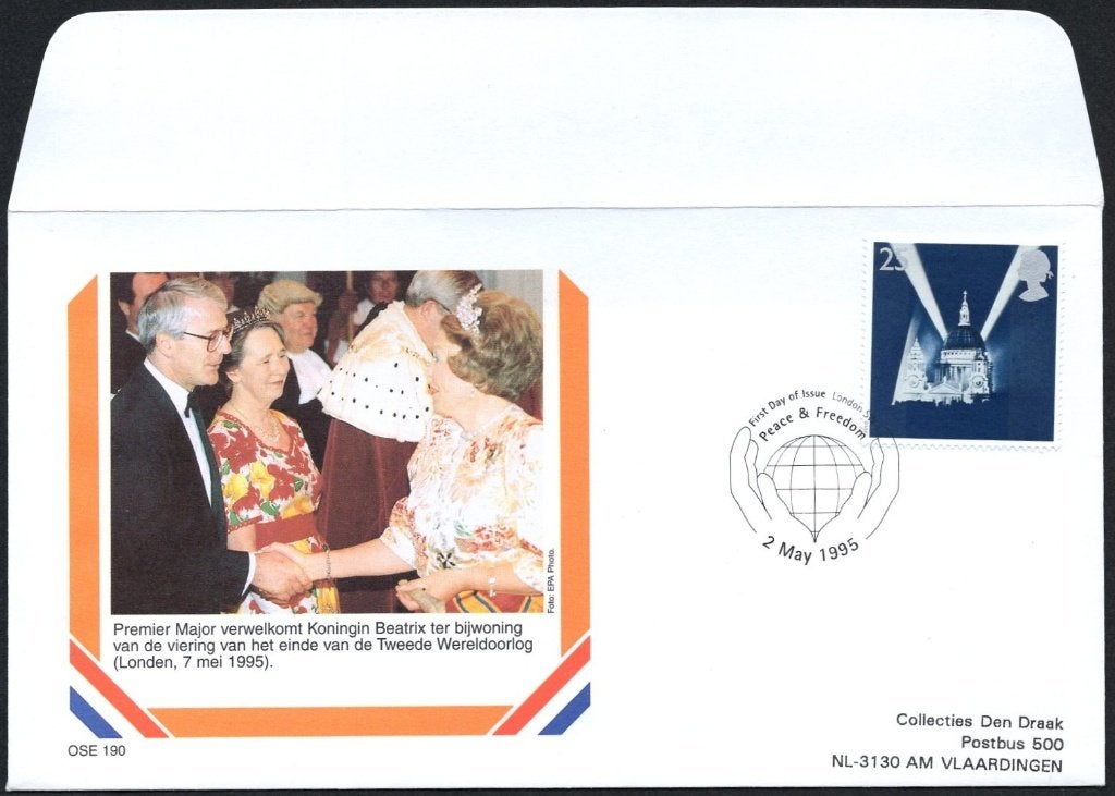 OSE190 - viering einde WOII Londen 1995 - Beatrix en Major, Postzegels en Munten, Brieven en Enveloppen | Nederland, Verzenden