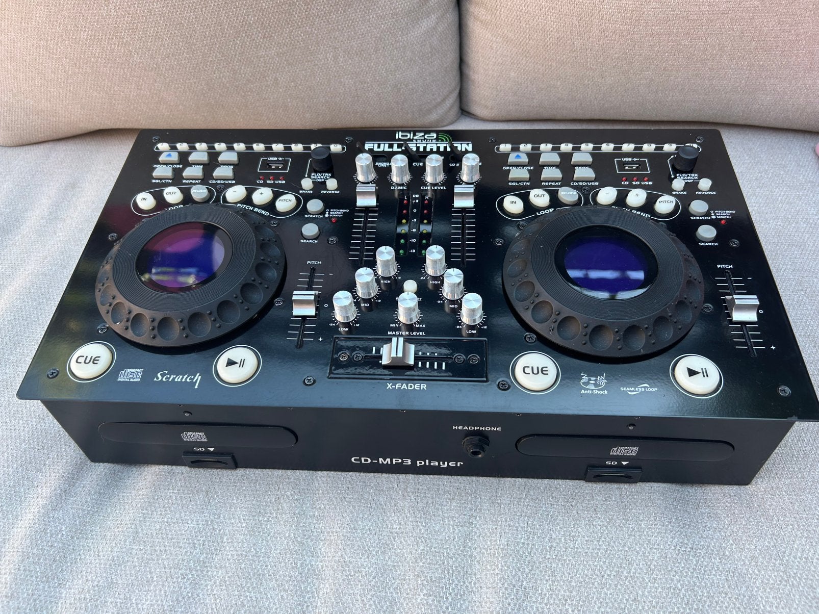 Ibiza fullstation, Muziek en Instrumenten, Dj-sets en Draaitafels, Ophalen of Verzenden, Zo goed als nieuw, Dj-set, Overige merken