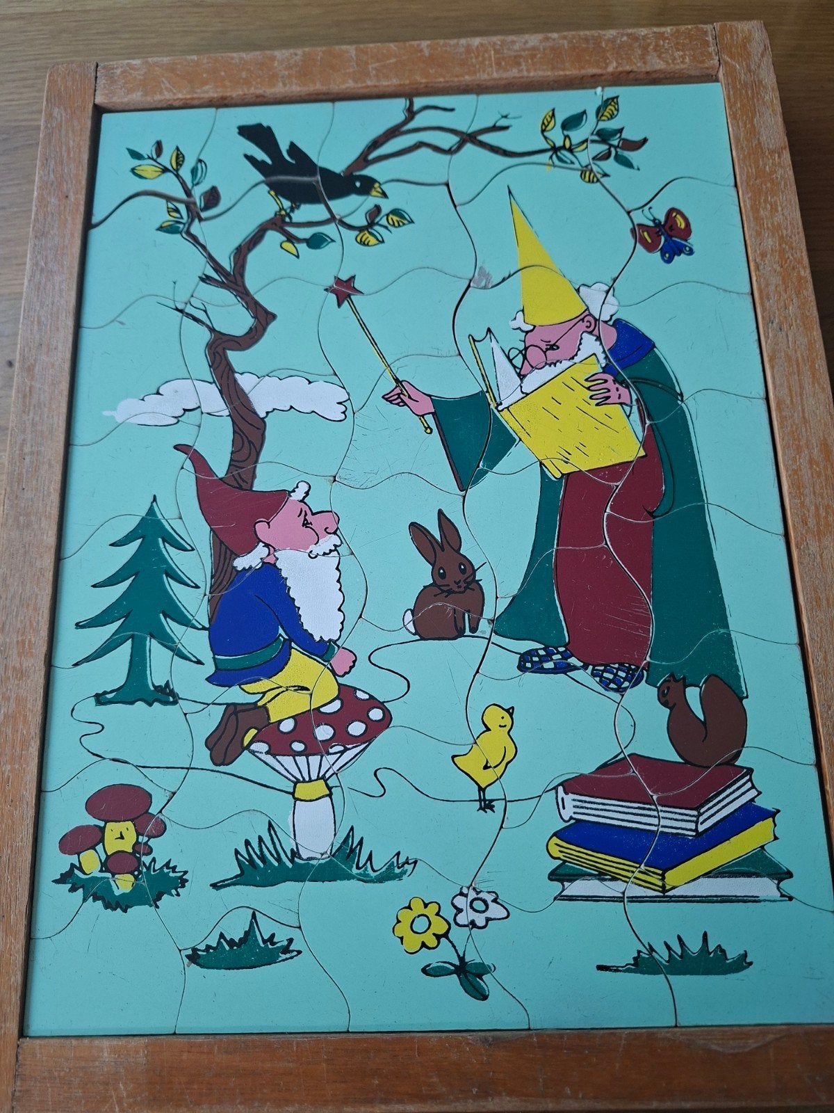 Vintage Kleuter Puzzel: Kabouter en Tovenaar (25x32 cm), Ophalen of Verzenden