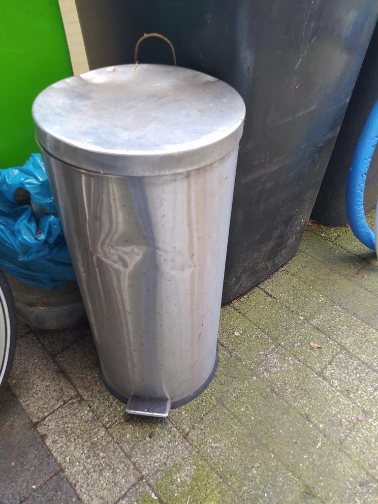 Trash, Ophalen of Verzenden, Gebruikt