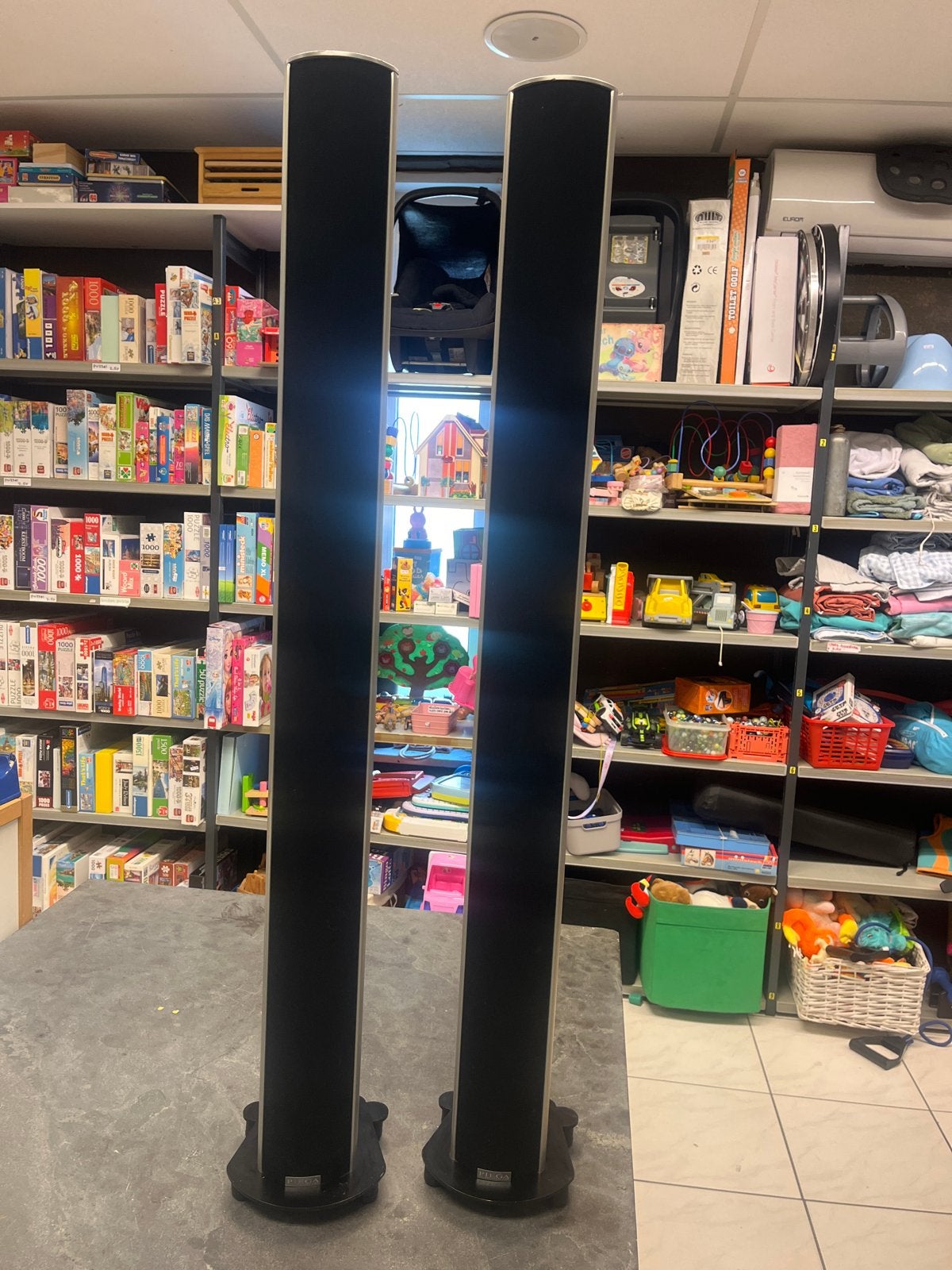 Piega S4 Vloerstaande Luidsprekers - Zilver/Zwart, Vloerstaande luidspreker, Gebruikt, Nvt, Basreflex
