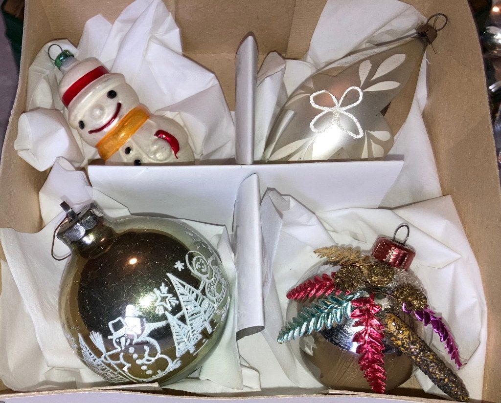 Oude kerstbal ornament in doos nr 90, Diversen, Ophalen of Verzenden, Gebruikt