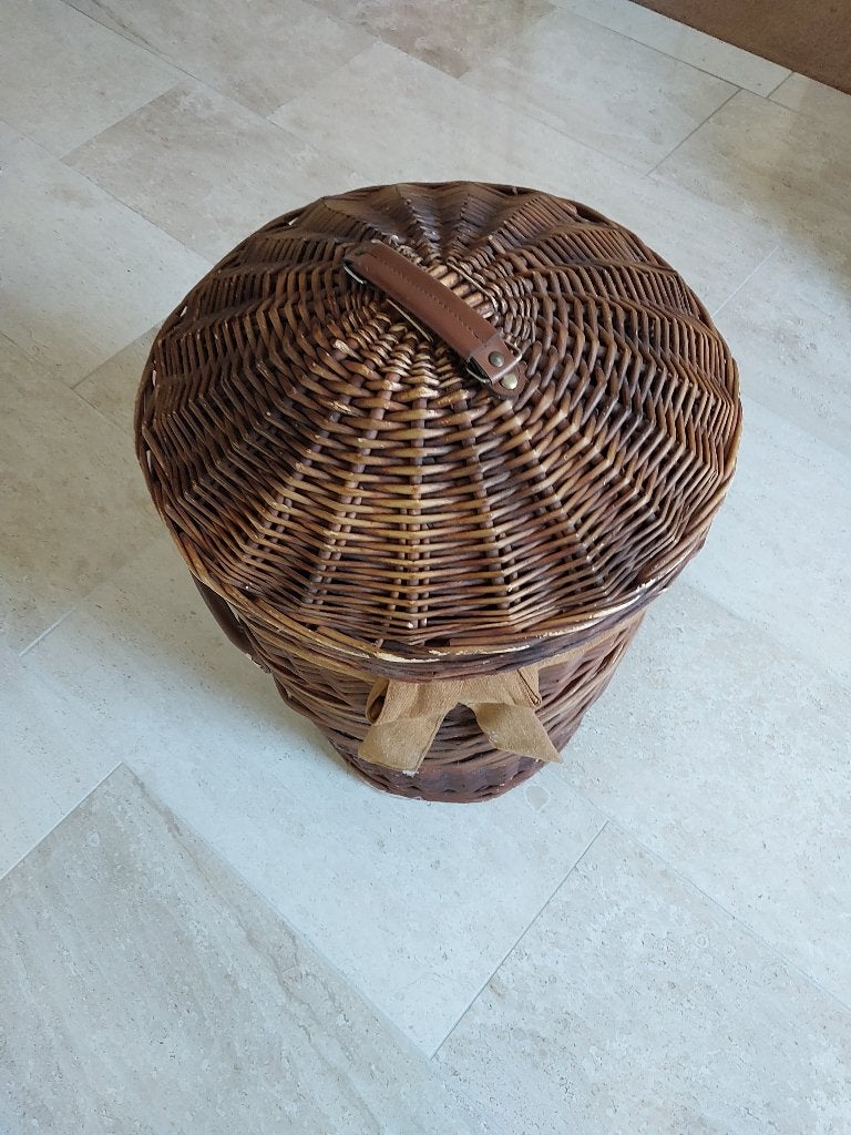 Vintage rieten mand met deksel en handvat, Ophalen, Zo goed als nieuw, Rond, Riet