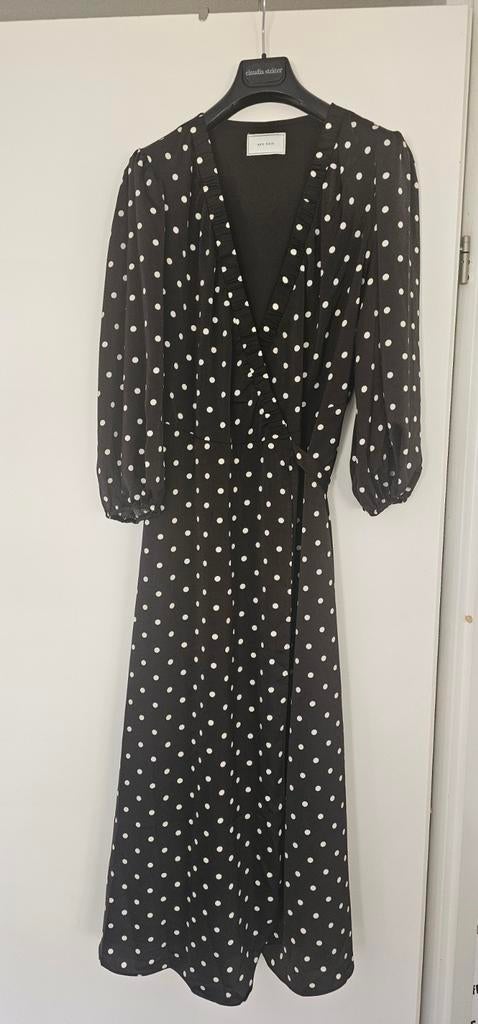 Neo Noir jurk bruin maat 42, Kleding | Dames, Jurken, Bruin, Maat 42/44 (L), Ophalen of Verzenden, Zo goed als nieuw