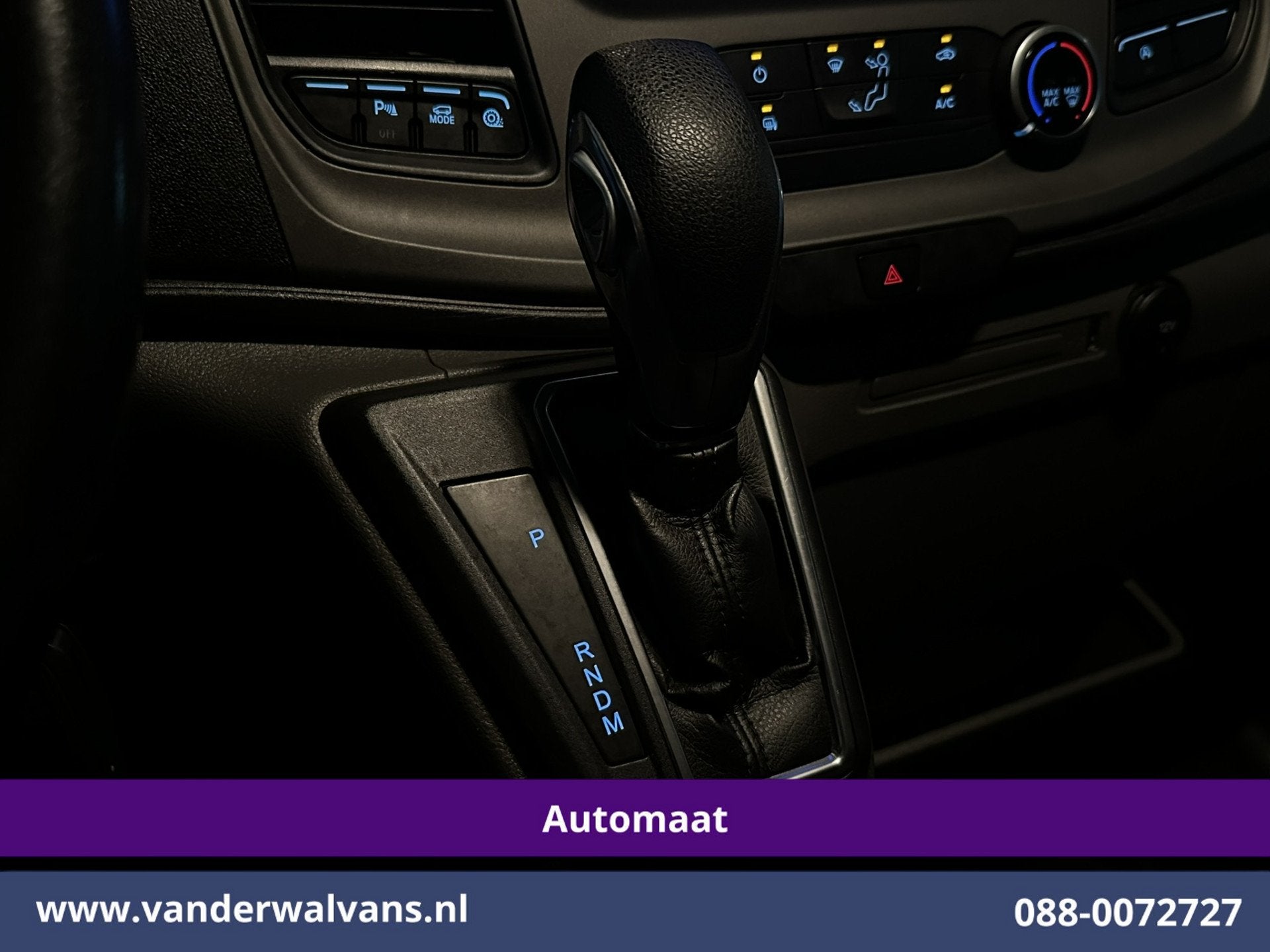 Ford Transit 2.0 TDCI 131pk Automaat L2H2 Euro6 Airco | Navi, Dealer onderhouden, Stof, 4 cilinders, 1850 kg
