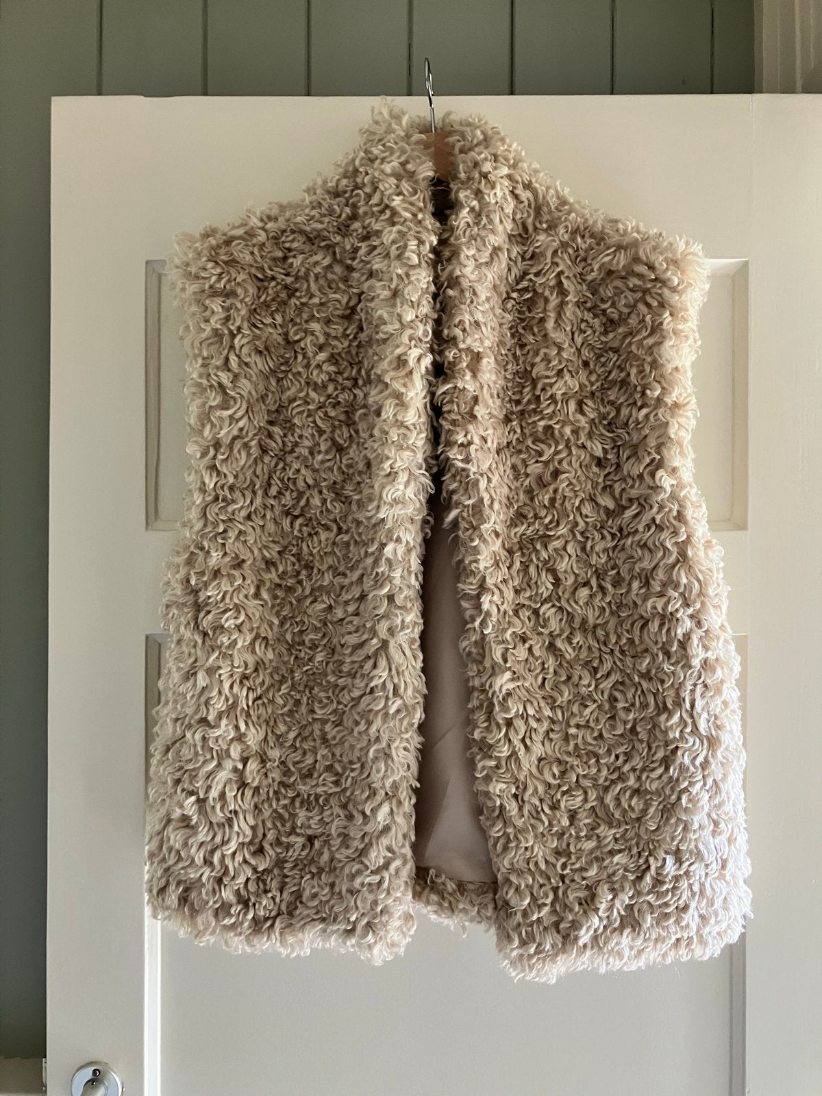 Cotton Club teddy gilet M/L, Ophalen of Verzenden, Zo goed als nieuw, Maat 38/40 (M), Beige