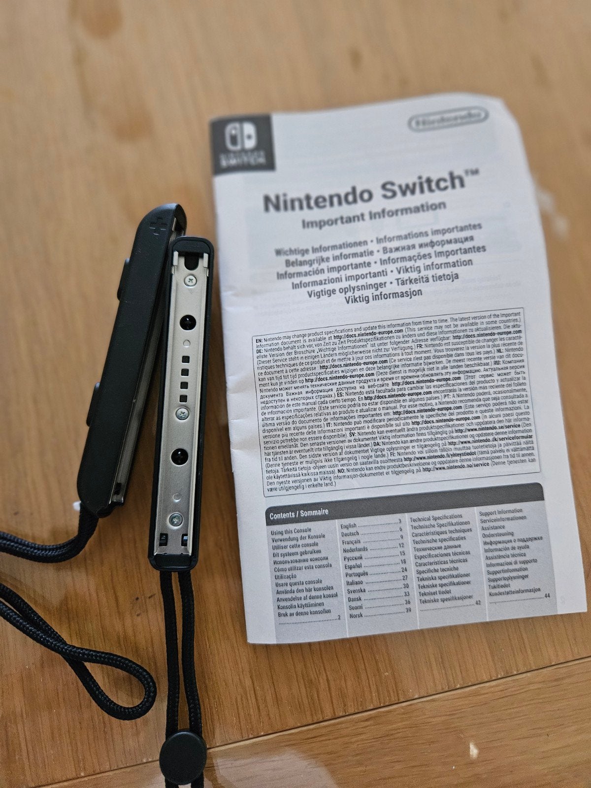 Nintendo switch joy con strap orig zwart Nieuw, Spelcomputers en Games, Ophalen of Verzenden, Nieuw, Switch Lite, Overige typen