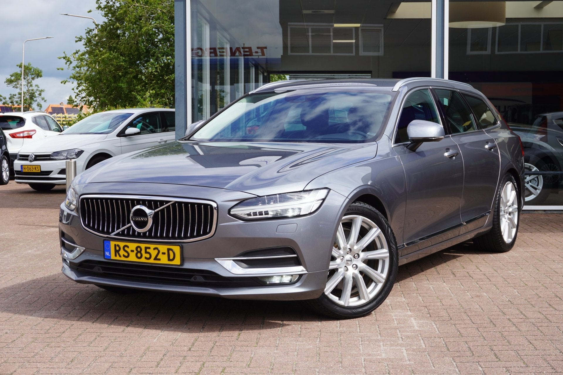 Volvo V90 2.0 D5 AWD Inscription | Automaat | Navigatie | Ai