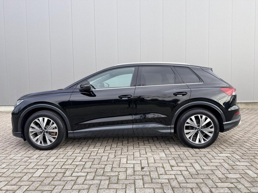 Audi Q4 e-tron 40 Launch edition Advanced Plus 77 kWh 1e eig, Auto's, Audi, Automaat, Achterwielaandrijving, Gebruikt, Met garantie (alle)