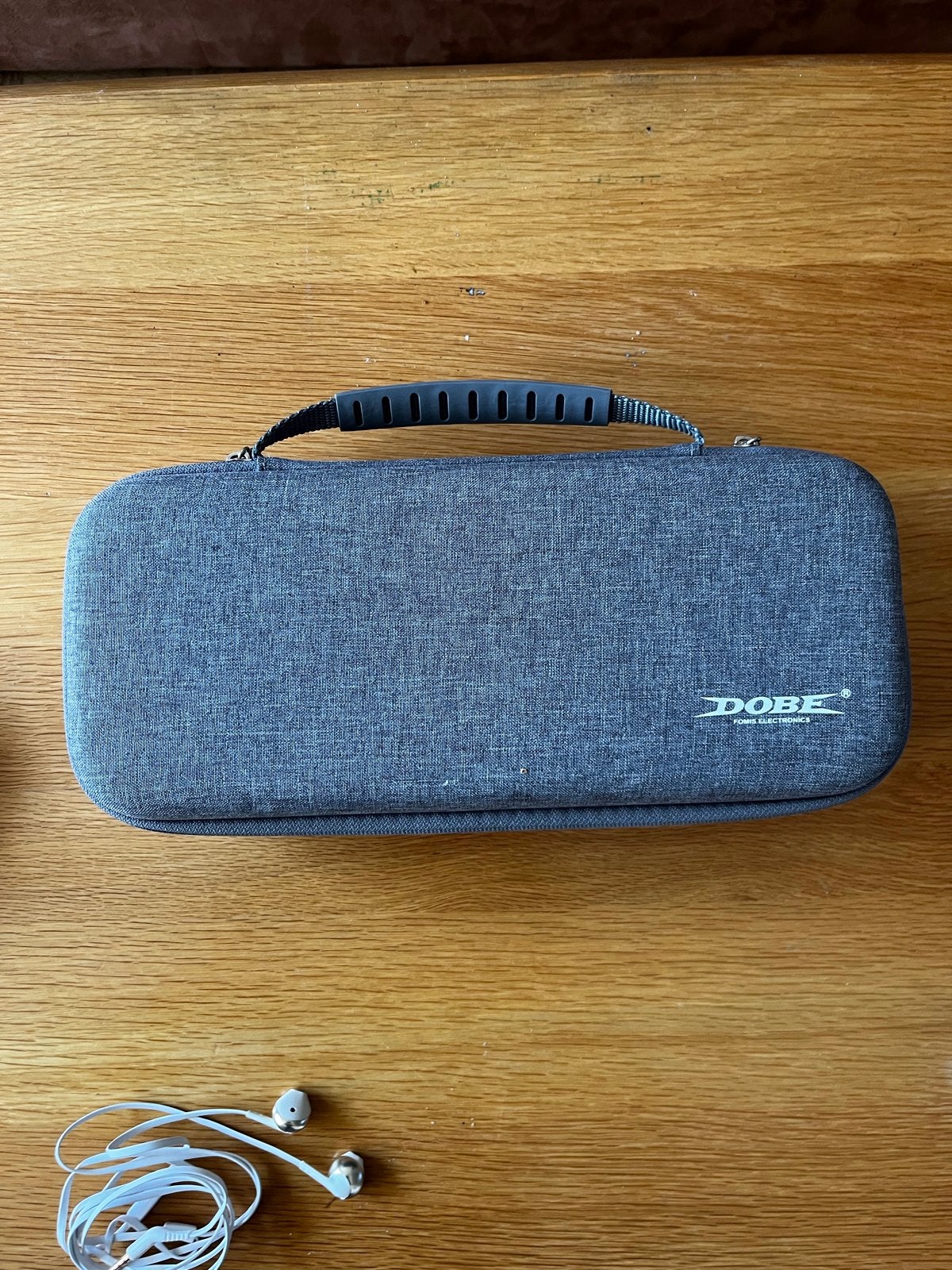 Foto 4 van PlayStation Portal met Screenprotector en Hoesje