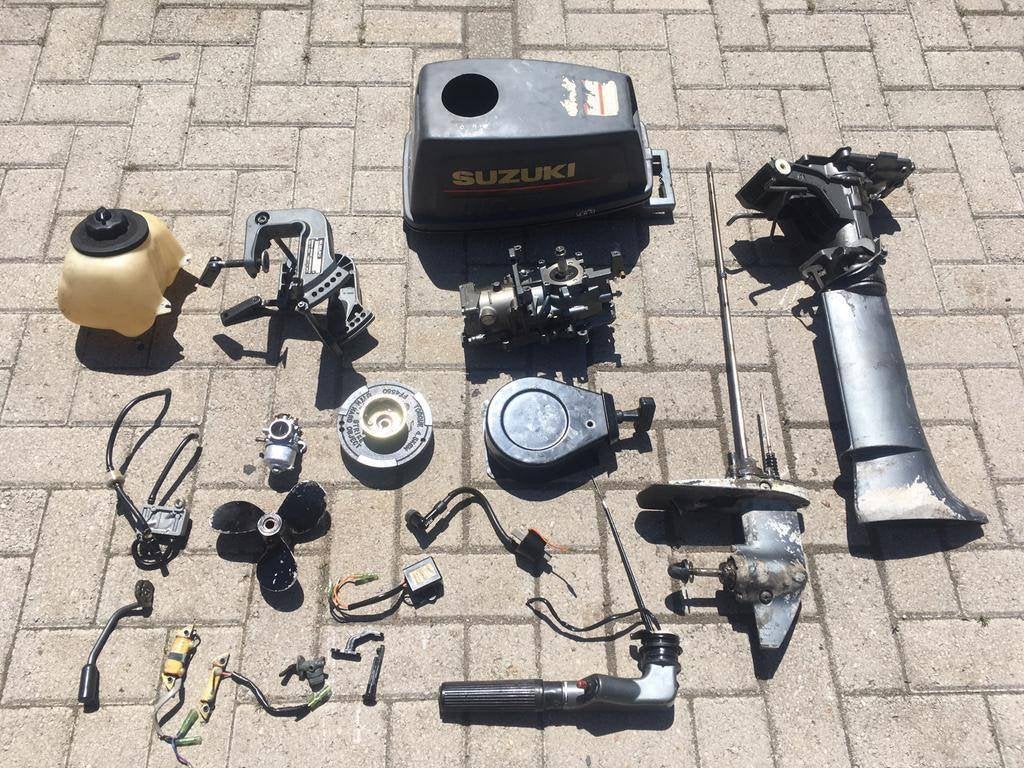 Suzuki Johnson 4 en 5 pk 2 takt buitenboordmotor onderdelen, Ophalen of Verzenden, Gebruikt, Motor en Techniek