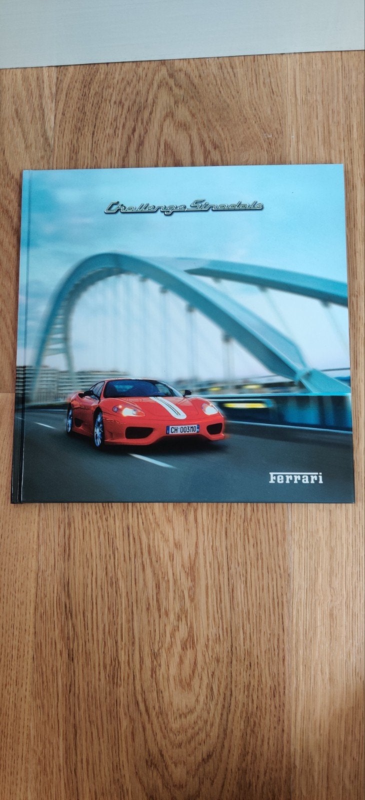Ferrari Challenge Stradale Boek, Ophalen of Verzenden, Zo goed als nieuw, Ferrari, Onbekend