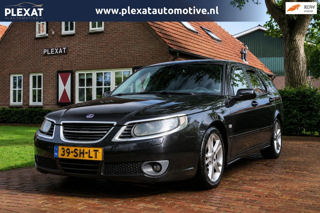 Saab 9-5 Estate 2.3 Turbo 260PK Aero Aut. | Inruilkoopje | A, Auto's, Saab, Zwart, 4 cilinders, 2290 cc, Zwart