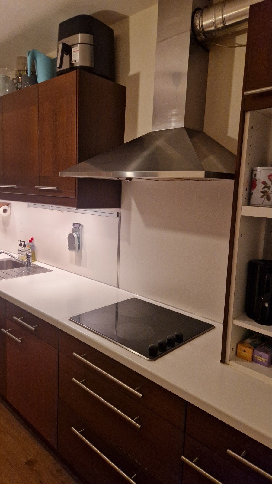 GRATIS Complete keuken met apparatuur Zelf demonteren, Huis en Inrichting, Keuken | Complete keukens, Ophalen, Gebruikt, Bruin