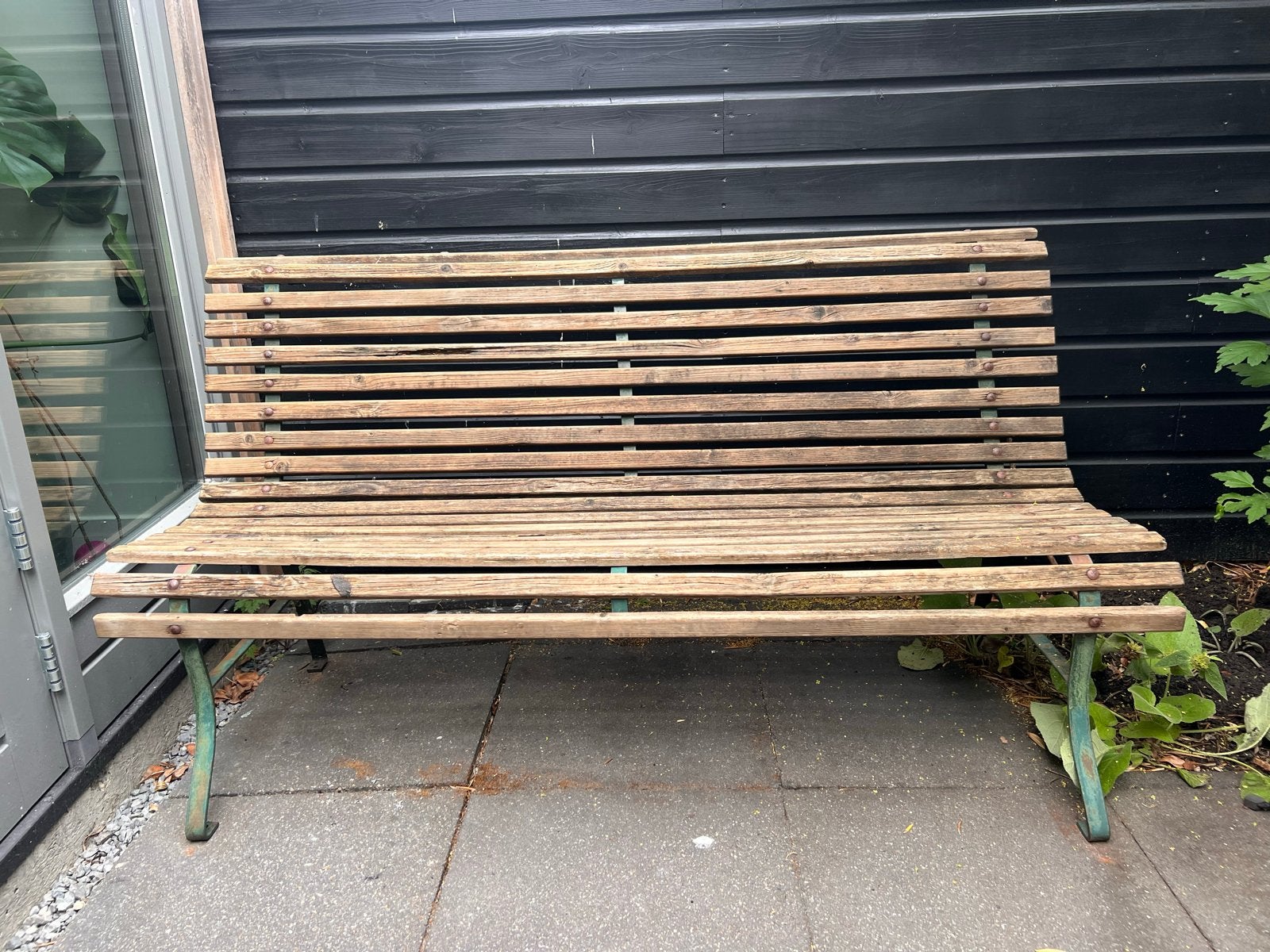 Tuinbank hout met ijzeren onderstel - opknapper, Tuin en Terras, Ophalen, Gebruikt, Hout