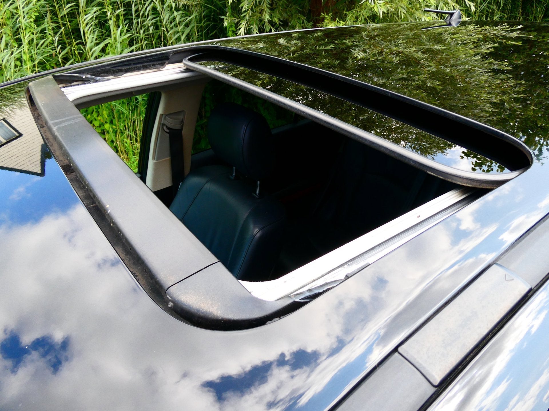 Lexus RX 400h 211pk Automaat Clima Leder Navi Schuifdak Xeno, Auto's, Lexus, Automaat, 3311 cc, Gebruikt, Zwart