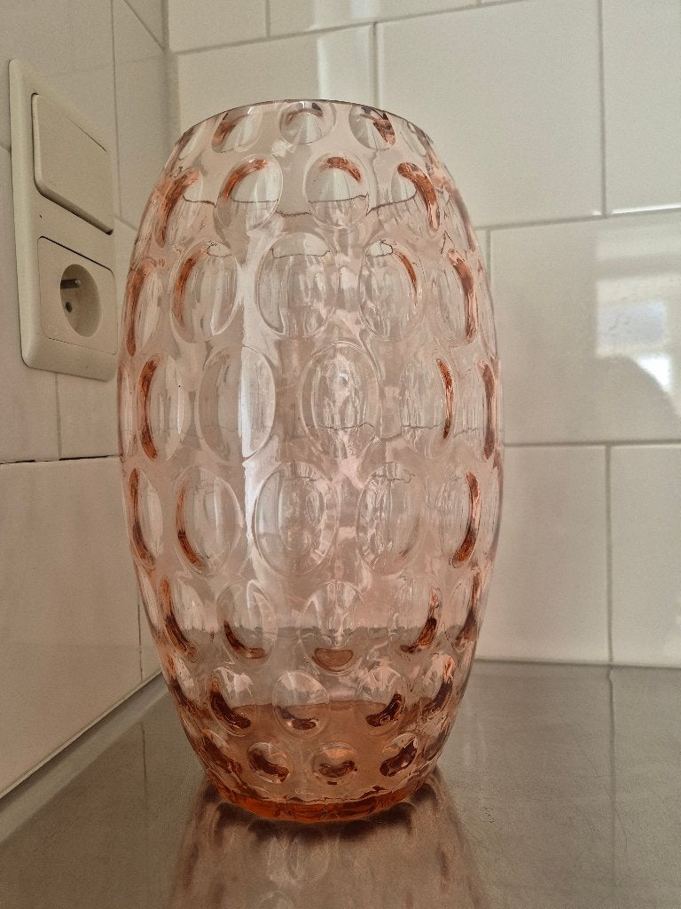 Prachtige zalmroze vaas 30cm hoog, 19cm doorsnee, Ophalen of Verzenden, Zo goed als nieuw, Glas, 30 cm
