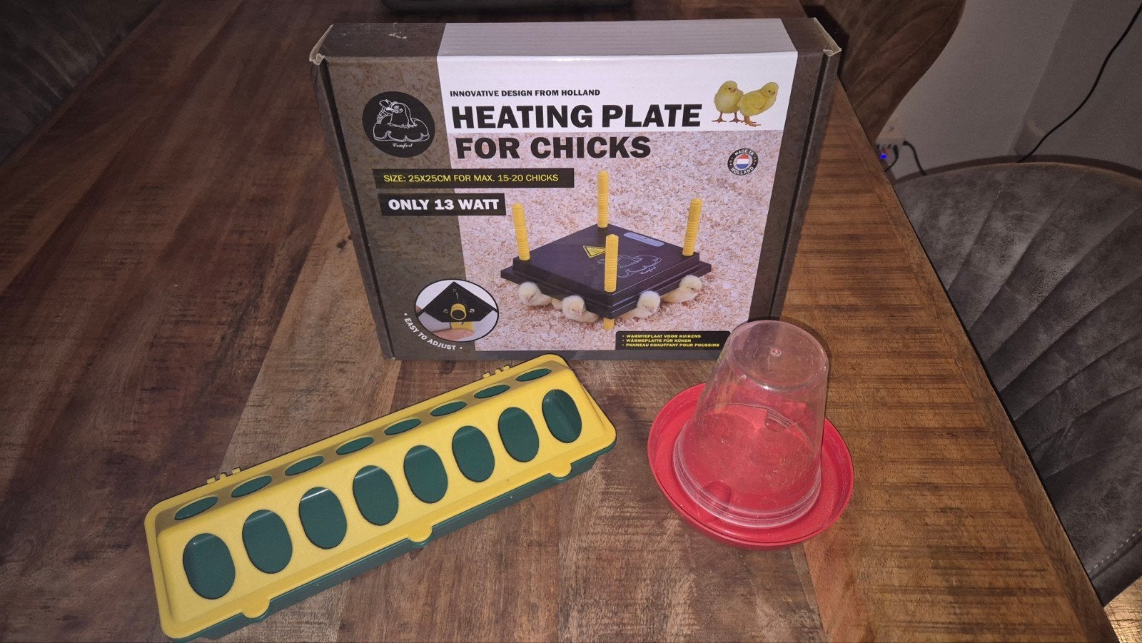 Startpakket voor kuikens. Warmteplaat, voerbak, drinkbak, Dieren en Toebehoren, Pluimvee | Toebehoren, Ophalen of Verzenden, Nieuw