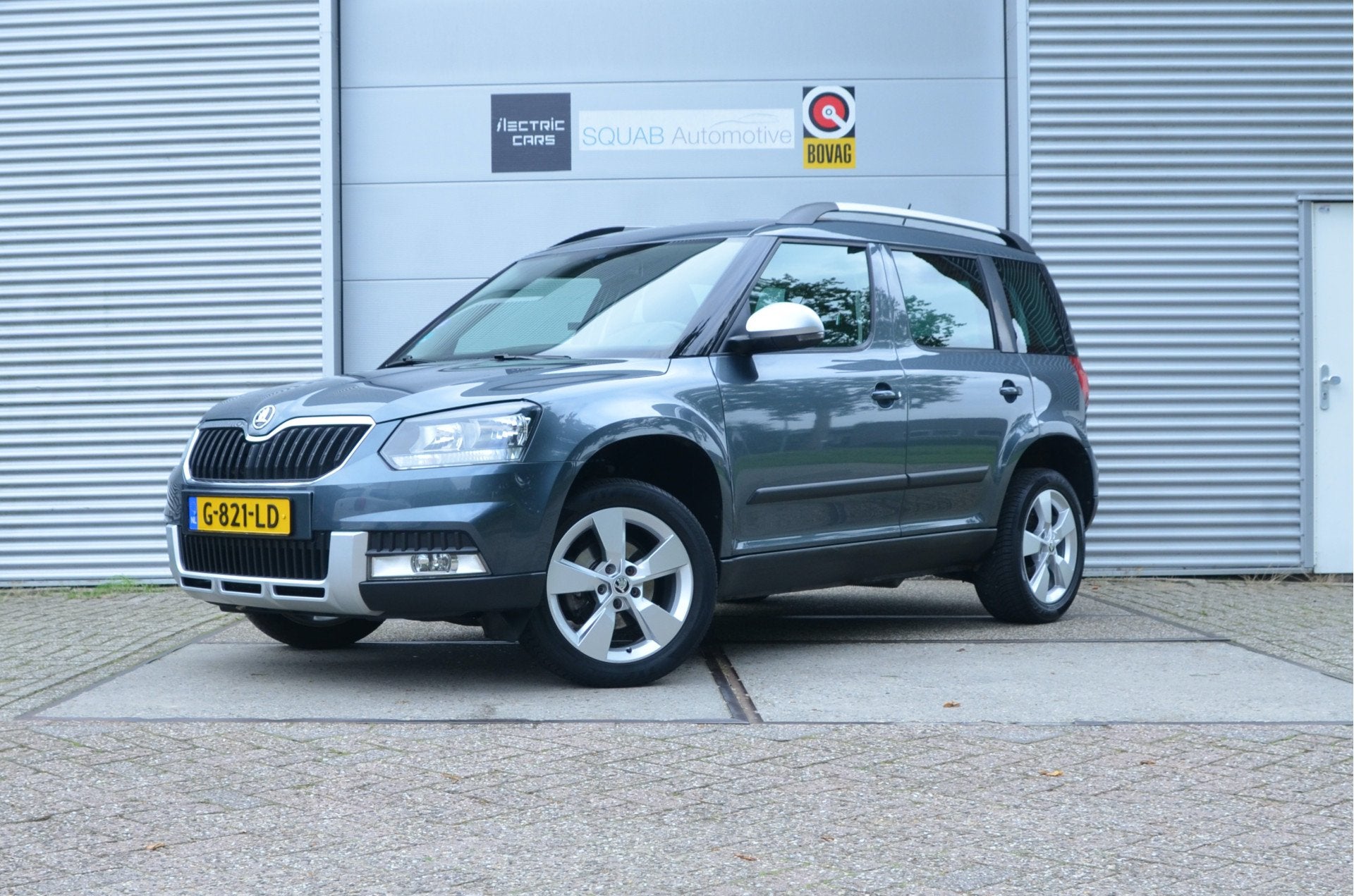 Skoda Yeti Outdoor 1.2 TSI Elegance Trekhaak 1200kg, Panoram, Auto's, Stof, Gebruikt, 680 kg, 4 cilinders