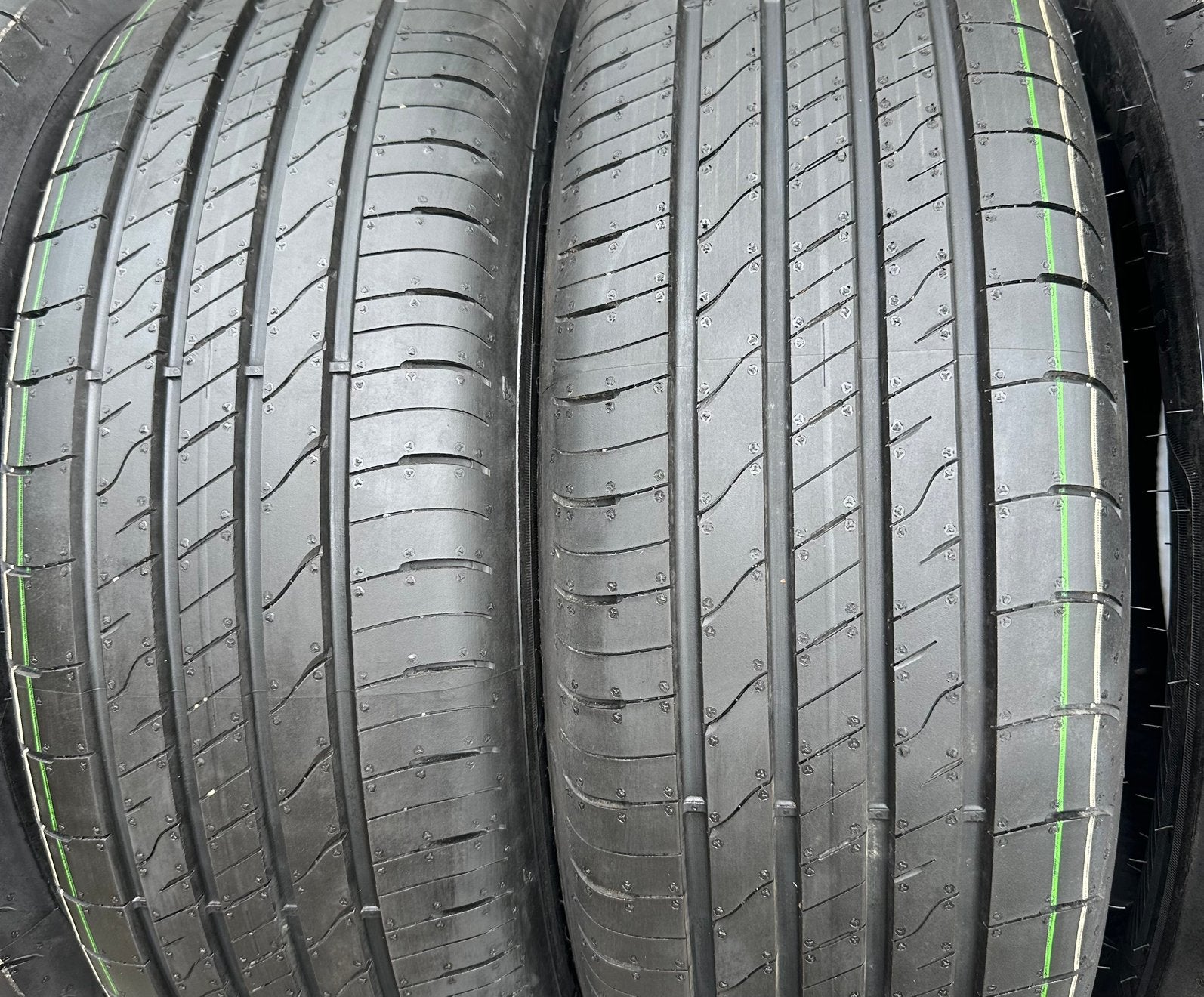 4 Stuks Goodyear 215 60 17 Zomerbanden Inclusief Montage, Auto-onderdelen, Banden en Velgen, 215 mm, Goodyear, Banden en Velgen