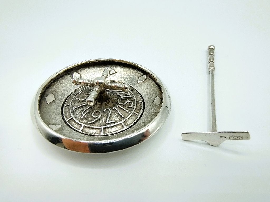 Zilveren roulettetafel met draaiend middenstuk en stok, Antiek en Kunst, Verzenden, Zilver