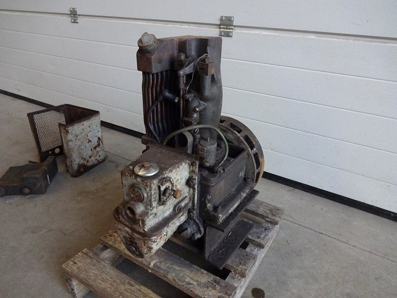 onderdelen Bernard WO benzine motor, oldtimer e.a., Ophalen, Gebruikt