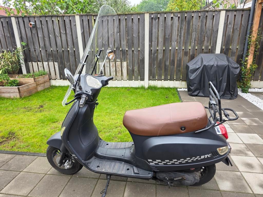 BTC Scooter Mat Zwart, Gebruikt, Benzine, Ophalen, Overige merken