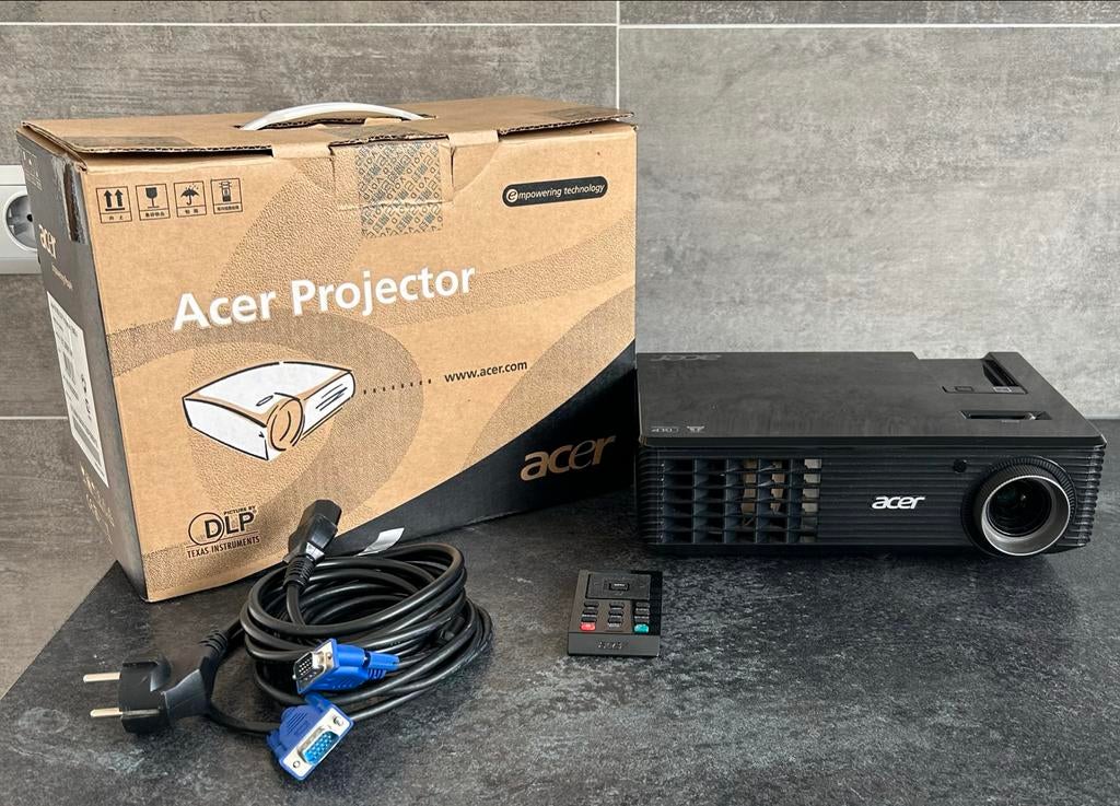 Acer X1160 DLP Beamer Projector met afstandsbediening, Ophalen, Zo goed als nieuw, DLP, Overige resoluties