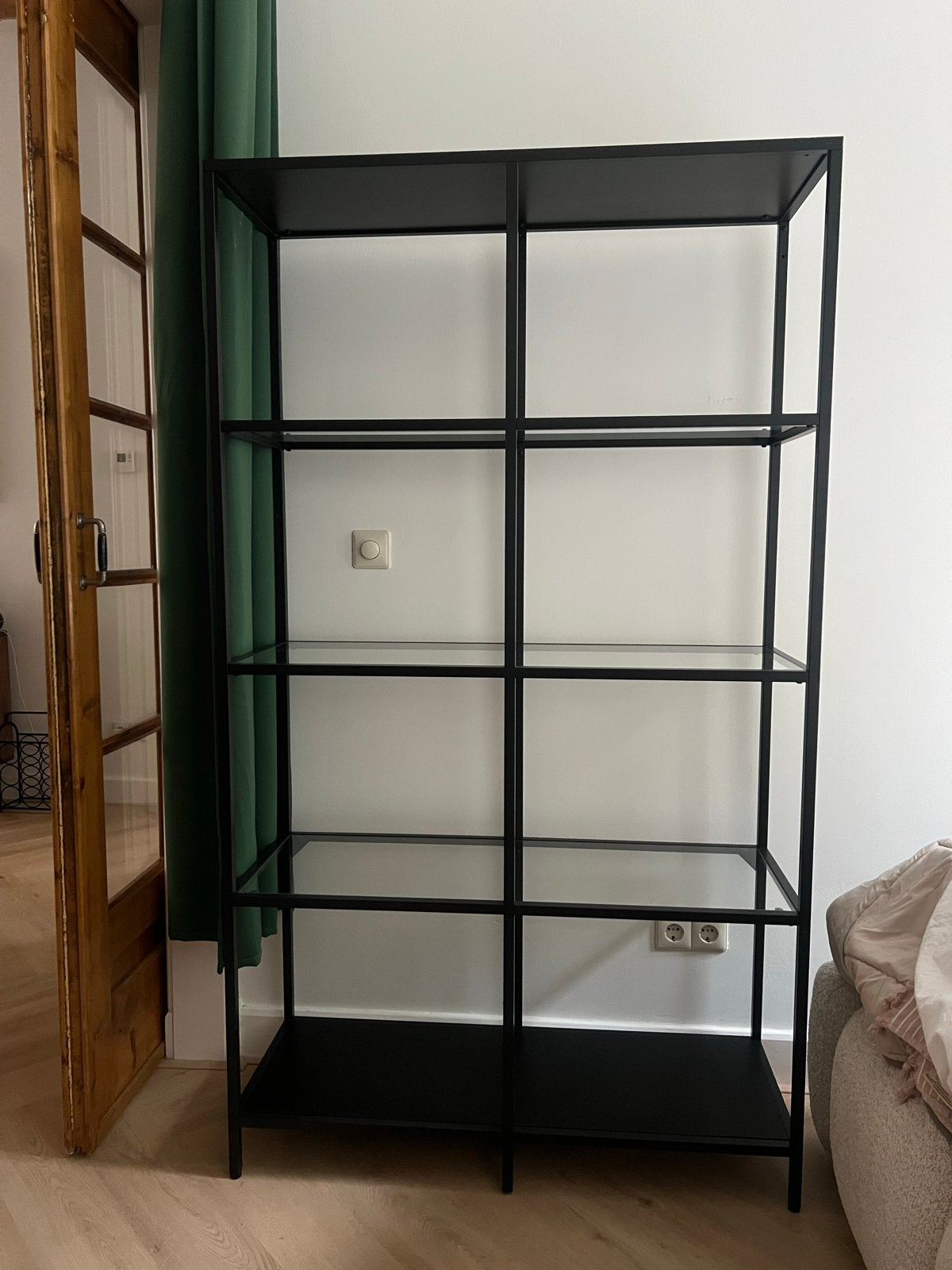 IKEA Stellingkast met glazen planken - Zwart metaal, Ophalen, Gebruikt