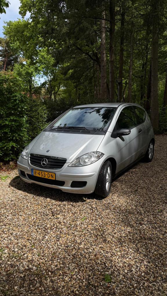 Mercedes-Benz A-Klasse AUTOMAAT zilvergrijs 2007 134.500 km, Auto's, Zwart, 49 €/maand, 595 kg, Particulier