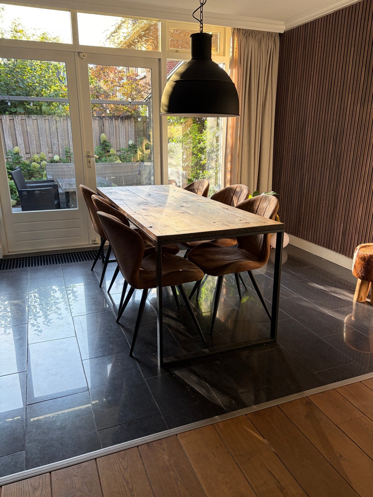 Eikenhouten eettafel met 6 stoelen, Ophalen, Gebruikt, Eikenhout, 200 cm of meer