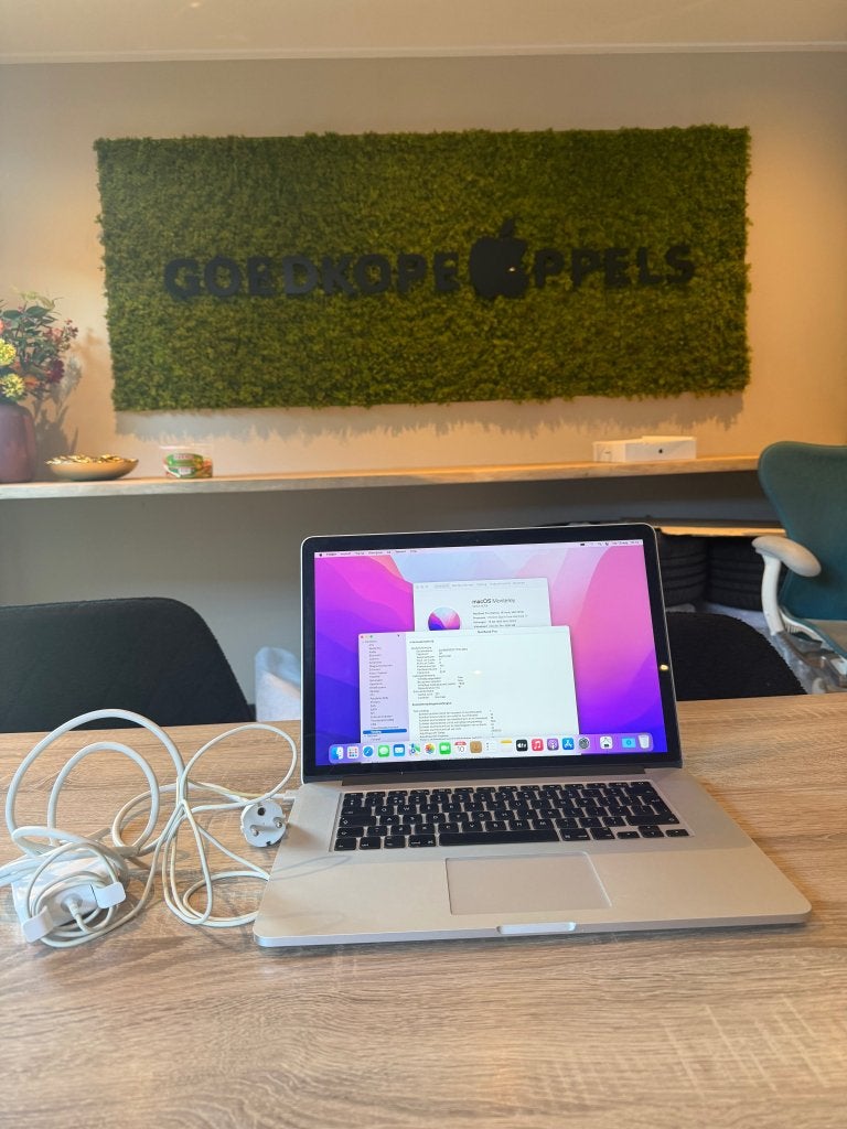 MacBook Pro 2015 15 inch i7 16GB 512GB Zilver, Computers en Software, Apple Macbooks, Gebruikt, Cupertino California, Support@apple.com