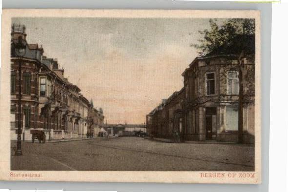 Bergen op Zoom Stationstraat met station veraf,+tramspoor, Verzenden, Voor 1920, Ongelopen, Noord-Brabant