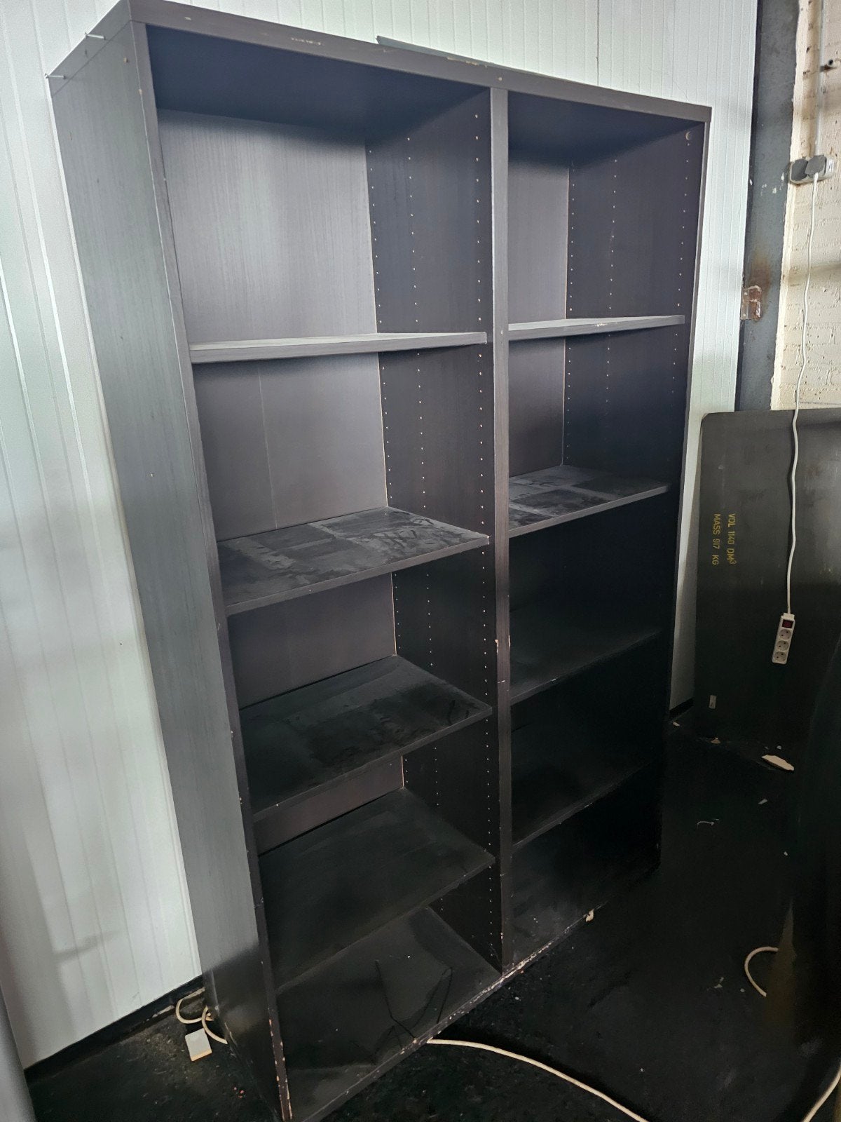 Gratis af te halen kasten voor in blokhut, schuur of garage., Ophalen, Gebruikt, ., .