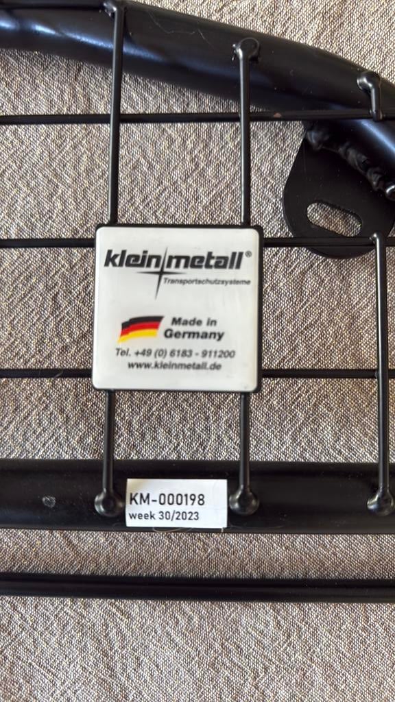 Hondenrek Kleinmetall Masterline Range Rover Velar (L560), Ophalen, Zo goed als nieuw