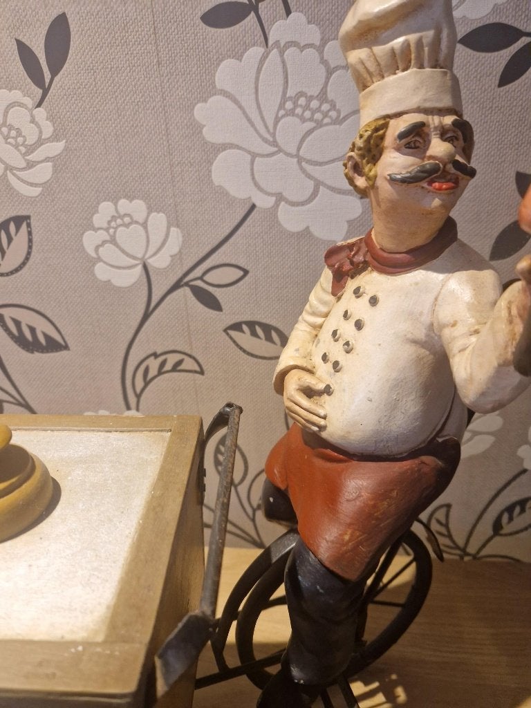 Decoratieve ijscowagen met beeld, Ophalen