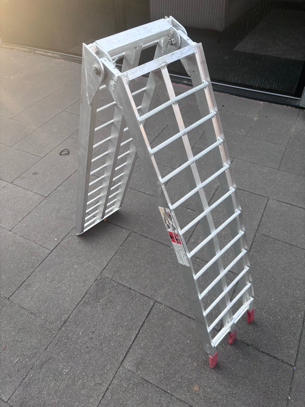 Aluminium Oprijplaat / Oprijgoot - Max 330 kg, Ophalen, Gebruikt, Ladder, Opvouwbaar of Inschuifbaar