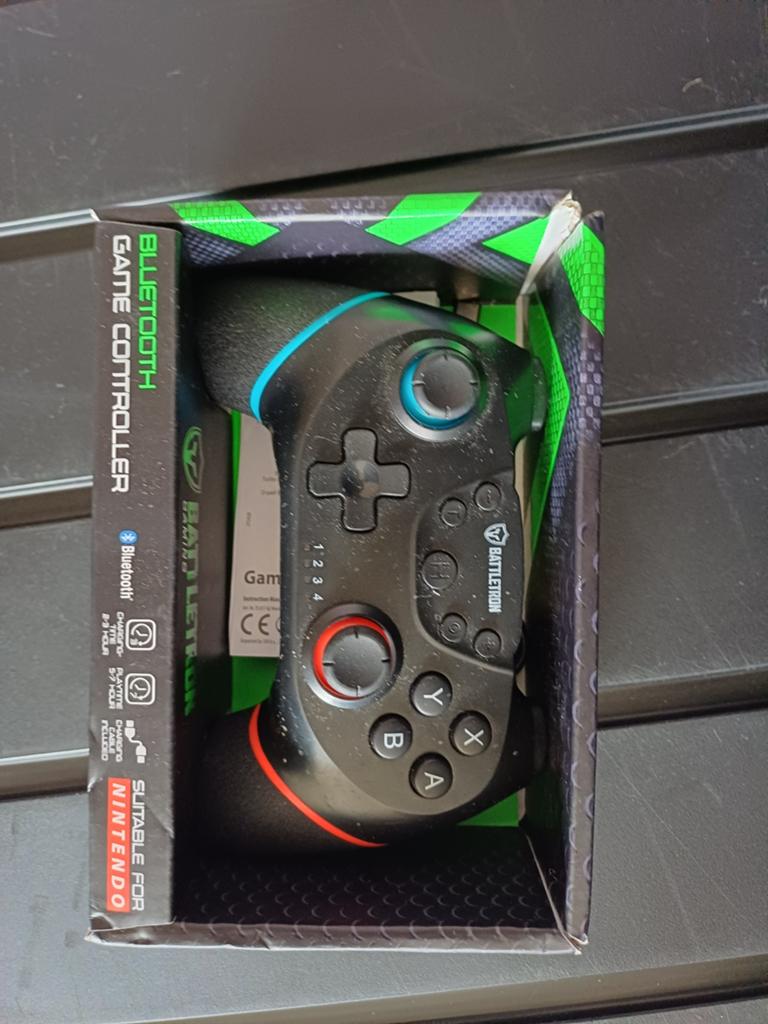 Battletron Bluetooth Game Controller voor Nintendo Switch, Spelcomputers en Games, Spelcomputers | Nintendo Switch, Nieuw, Switch Original